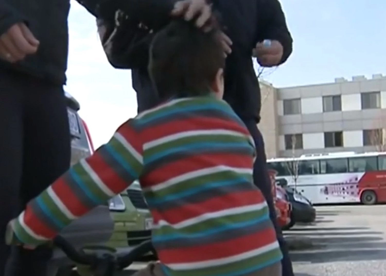 Θεσσαλονίκη: Τρίχρονο αγοράκι παρέλυσε από εμβόλιο ανεμοβλογιάς (βίντεο)